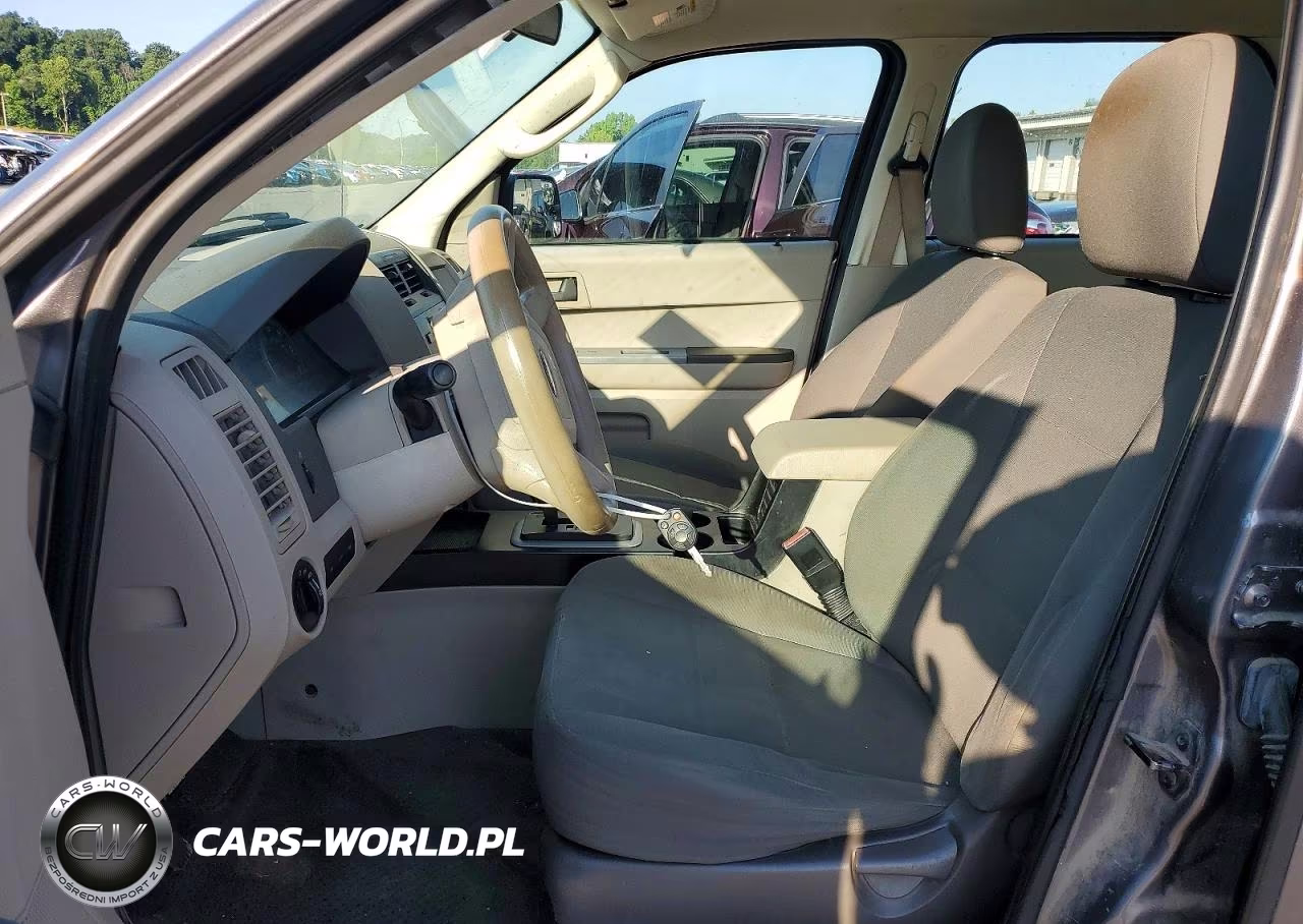 2012 Ford Escape Xls VIN:1FMCU9C74CKA84973 - 7