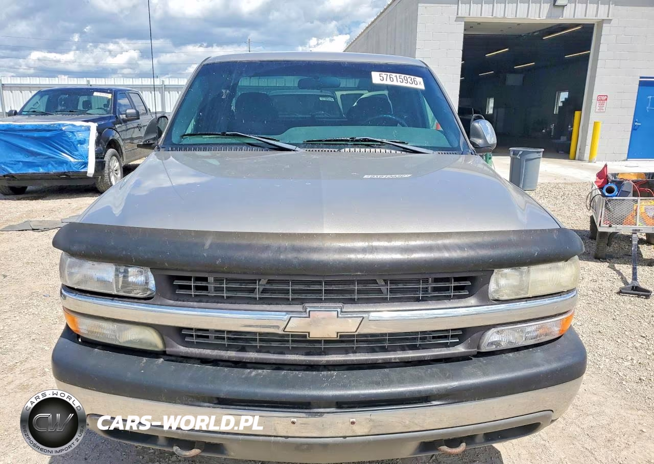 2001 Chevrolet Silverado K1500 VIN:2GCEK19T711326936 - 5