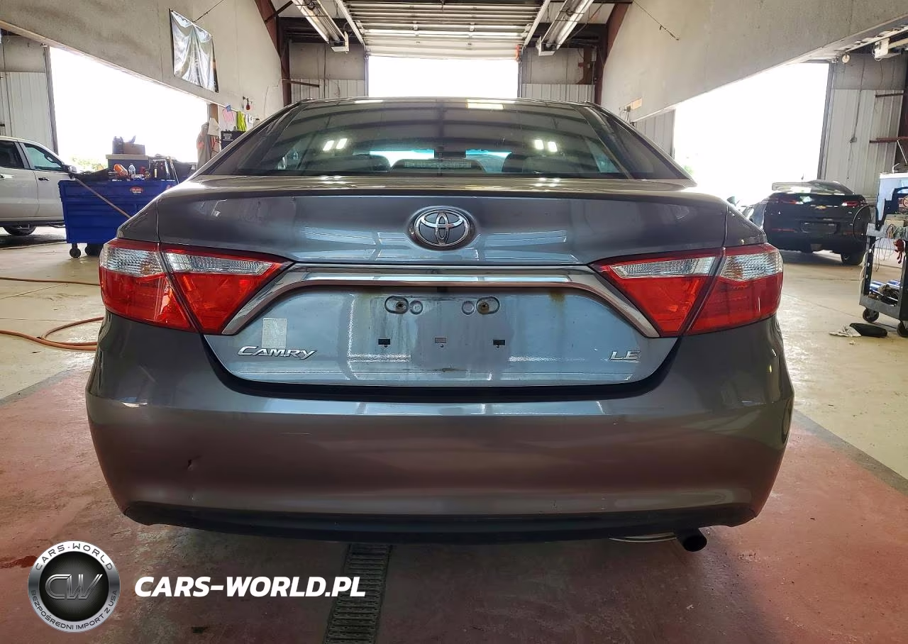 2015 Toyota Camry Le VIN:4T4BF1FK2FR465176 - 6