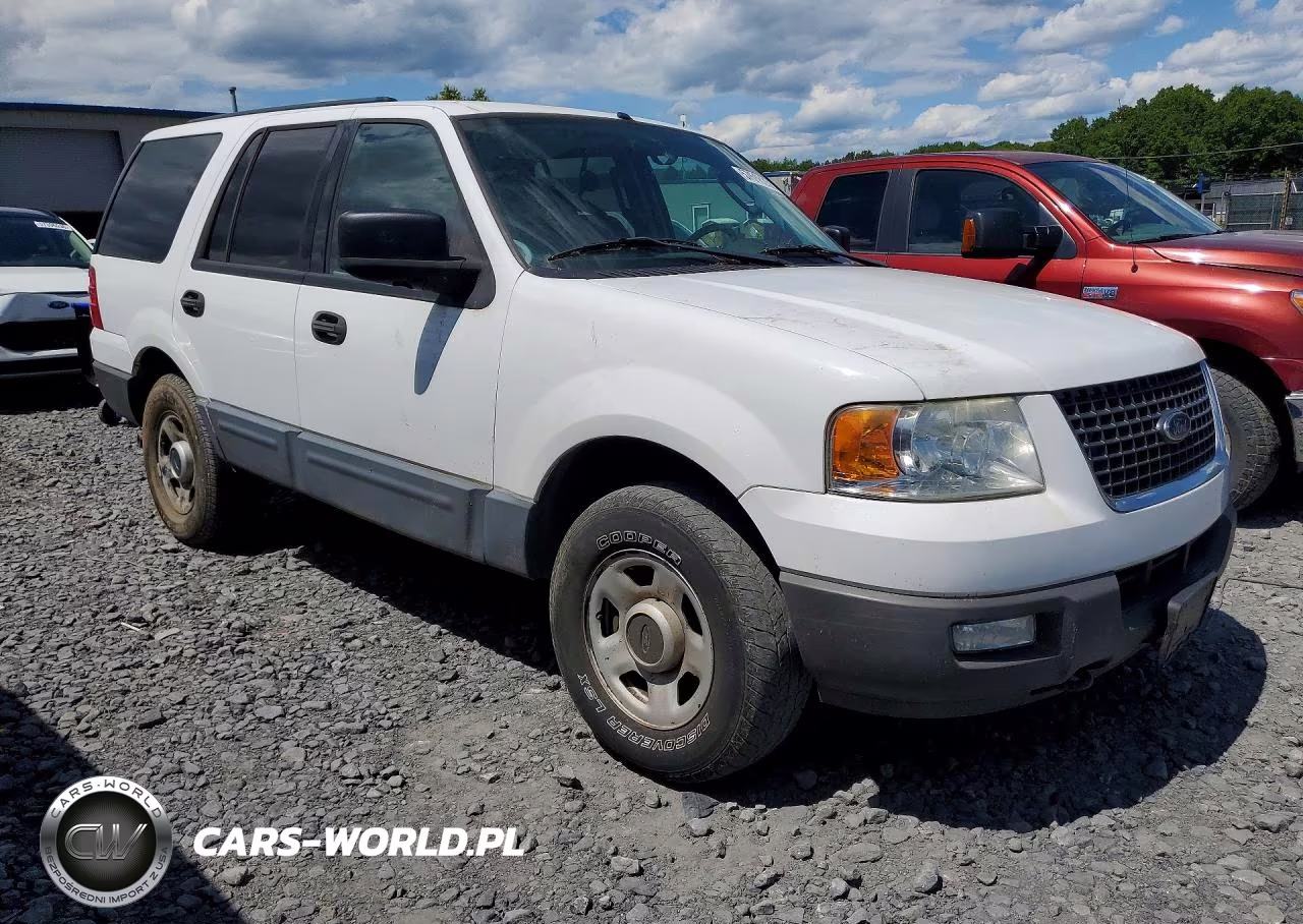 2004 Ford Expedition Xlt VIN:1FMPU16L34LA80615 - 4