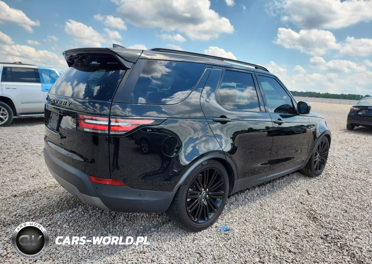 2017 Land Rover Discovery Hse Luxury VIN:SALRHBBV9HA047319 - 3