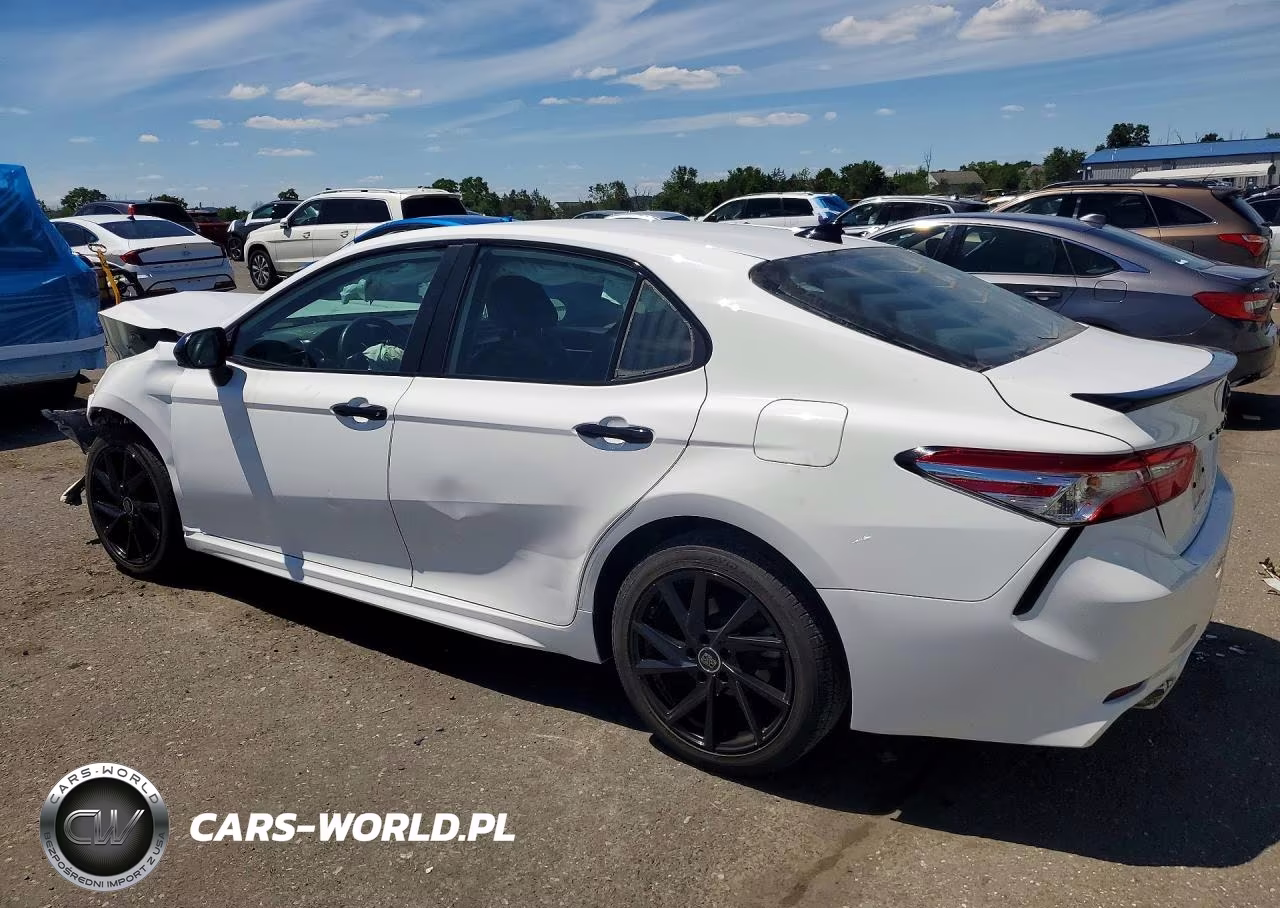 2020 Toyota Camry Se Nightshade VIN:4T1G11AK7LU390170 - 2