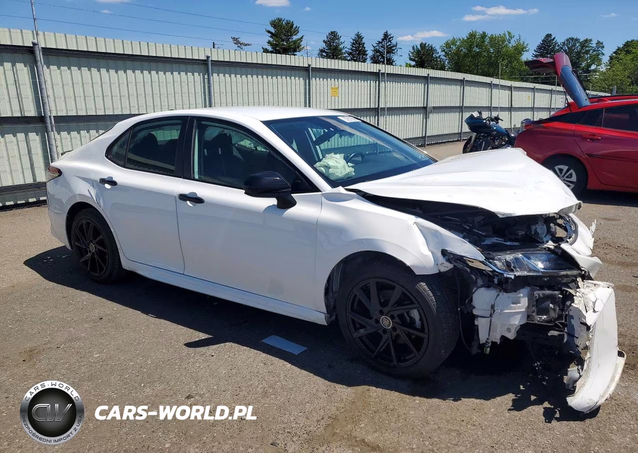 2020 Toyota Camry Se Nightshade VIN:4T1G11AK7LU390170 - 4