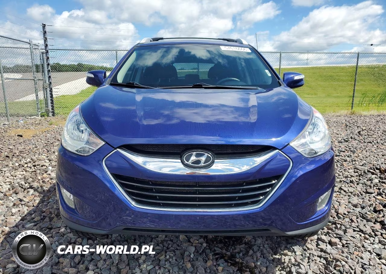 2013 Hyundai Tucson Limited VIN:KM8JUCAC2DU581823 - 5