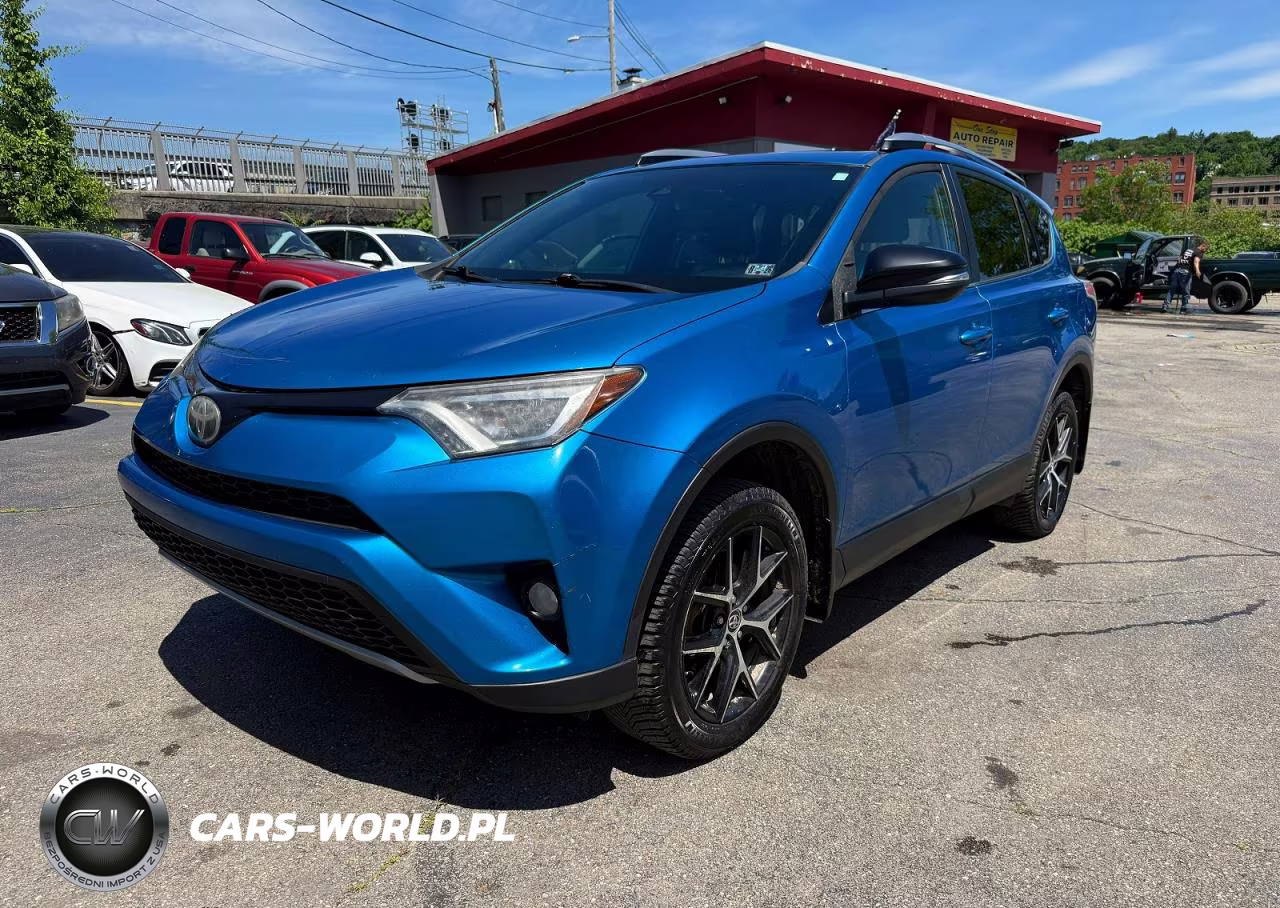 2017 Toyota Rav4 Se – zdjęcie 1 z 12