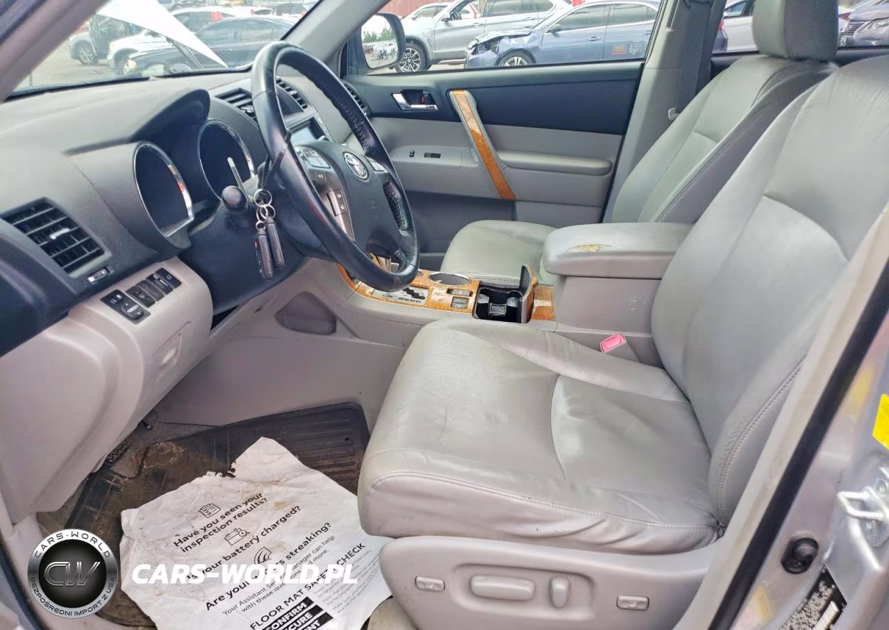 2010 Toyota Highlander Hybrid Limited VIN:JTEJW3EH1A2045744 - 7