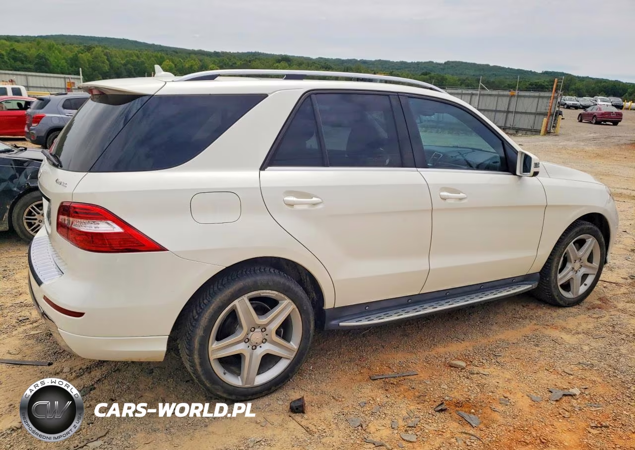 2014 Mercedes-Benz Ml 550 4Matic VIN:4JGDA7DB2EA364226 - 3