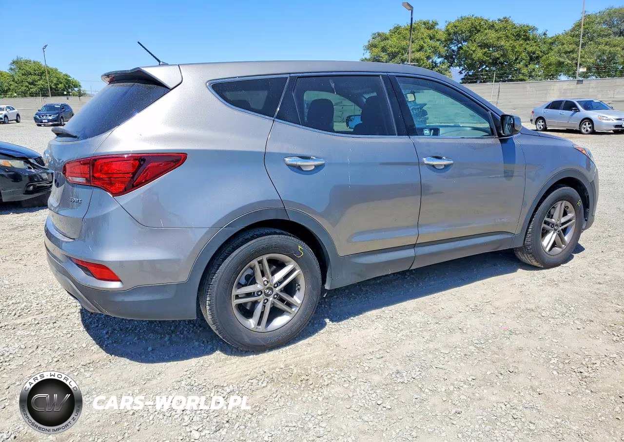 2018 Hyundai Santa Fe Sport 2.4L VIN:5NMZT3LB2JH071943 - 3