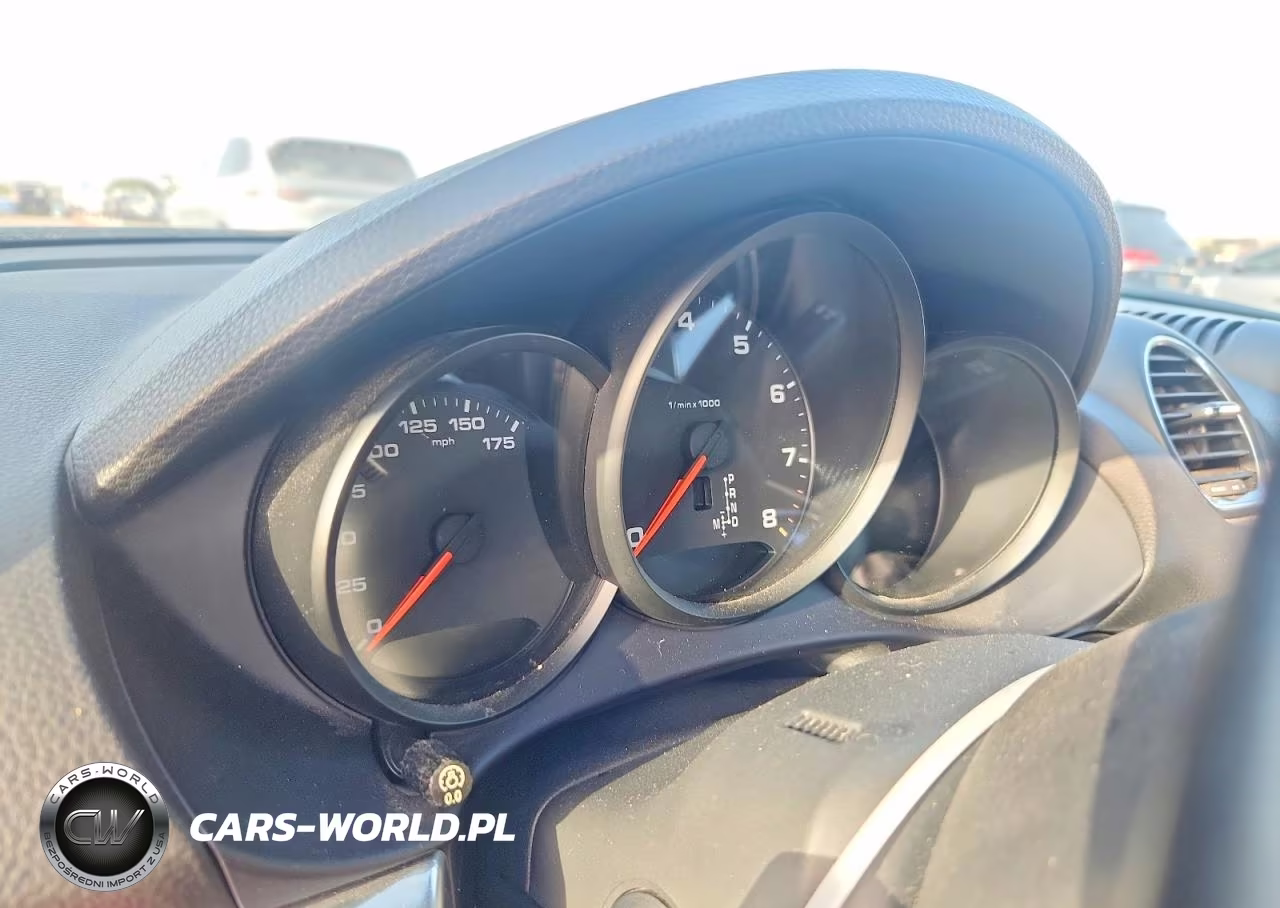 2019 Porsche Boxster Base VIN:WP0CA2A88KS211061 - 9
