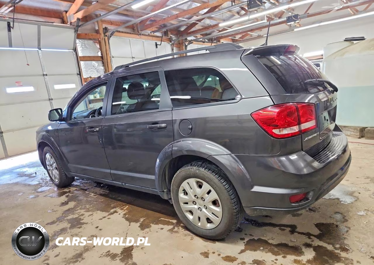 2019 Dodge Journey Se VIN:3C4PDCBB6KT758806 - 2