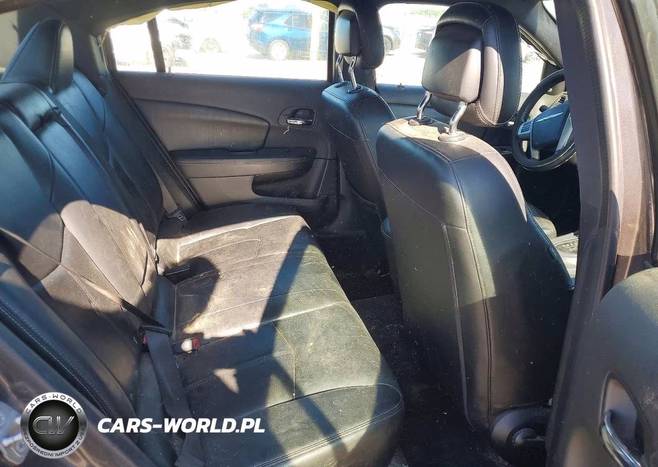 2014 Chrysler 200 Limited VIN:1C3CCBCG6EN193066 - 10
