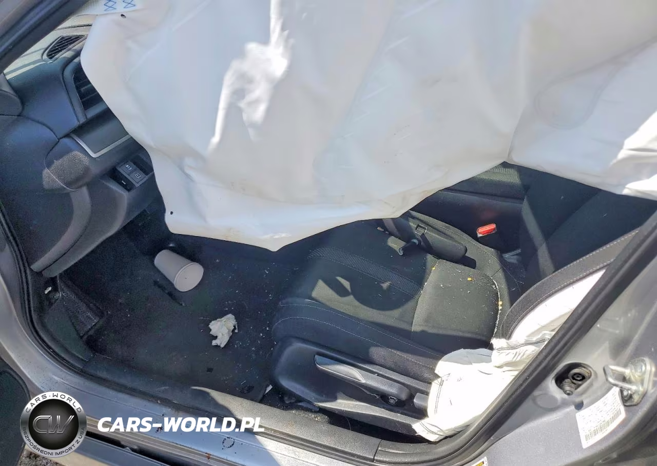2018 Honda Civic Lx VIN:19XFC2F55JE042995 - 7