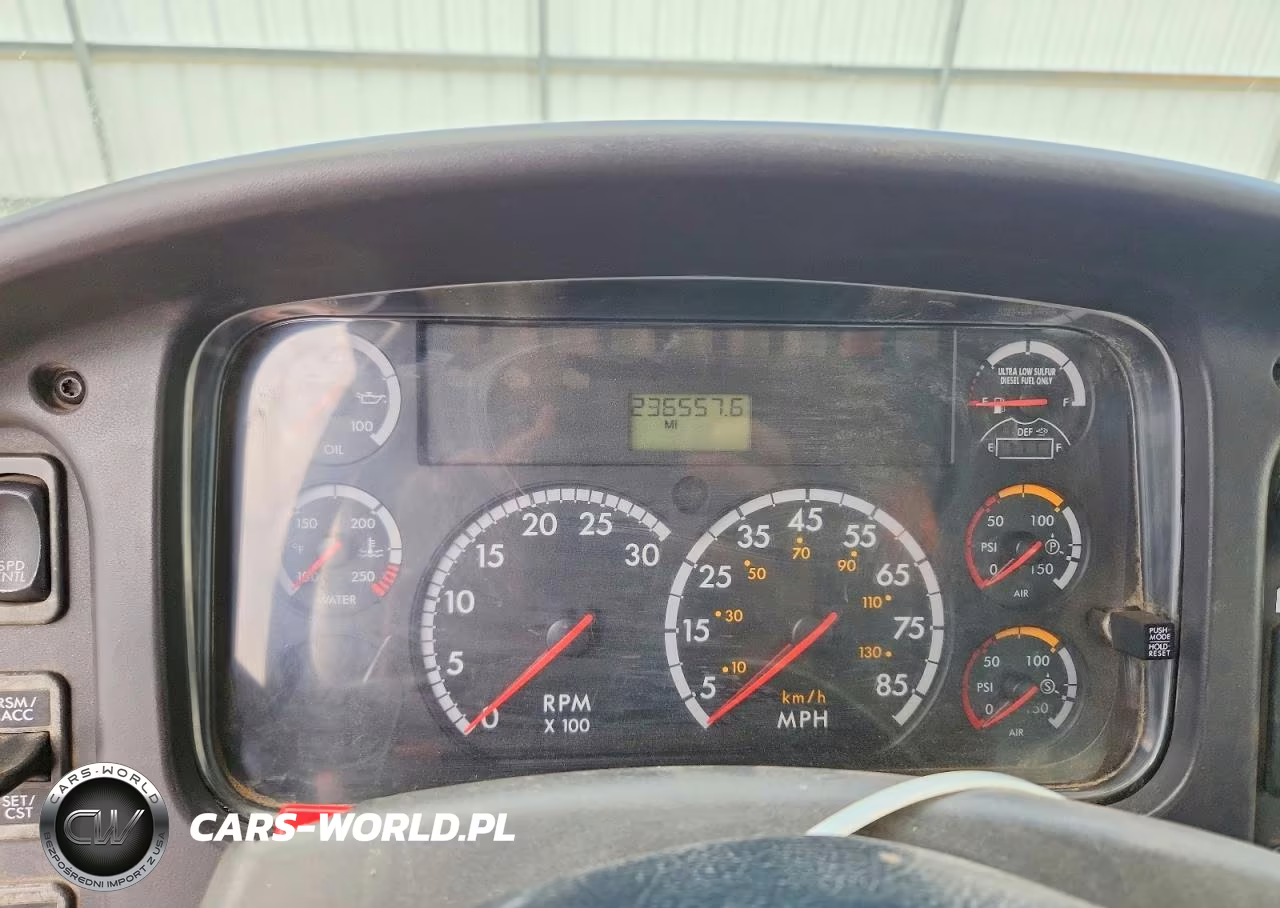 2013 Freightliner Business Class M2 Fuel - Lube Truck VIN:1FVACXBS3DHFA4345 - 8