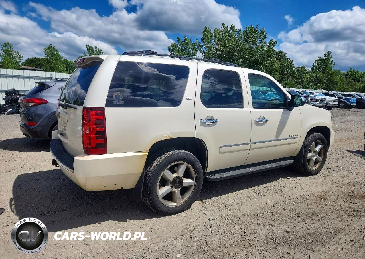 2013 Chevrolet Tahoe K1500 Ltz VIN:1GNSKCE08DR225031 - 3