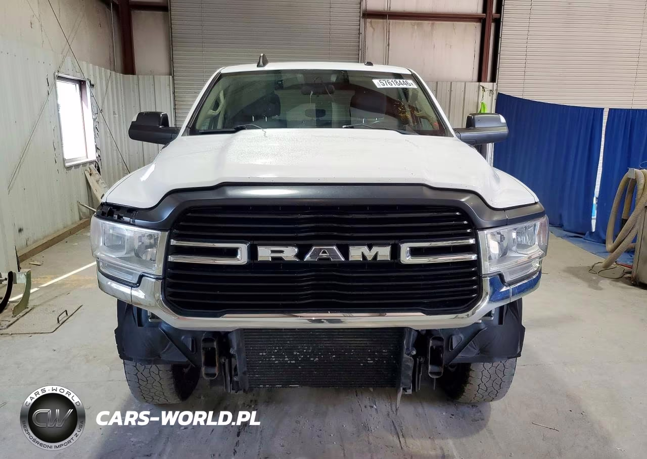 2020 Ram 2500 Big Horn VIN:3C6UR5JL2LG156030 - 5