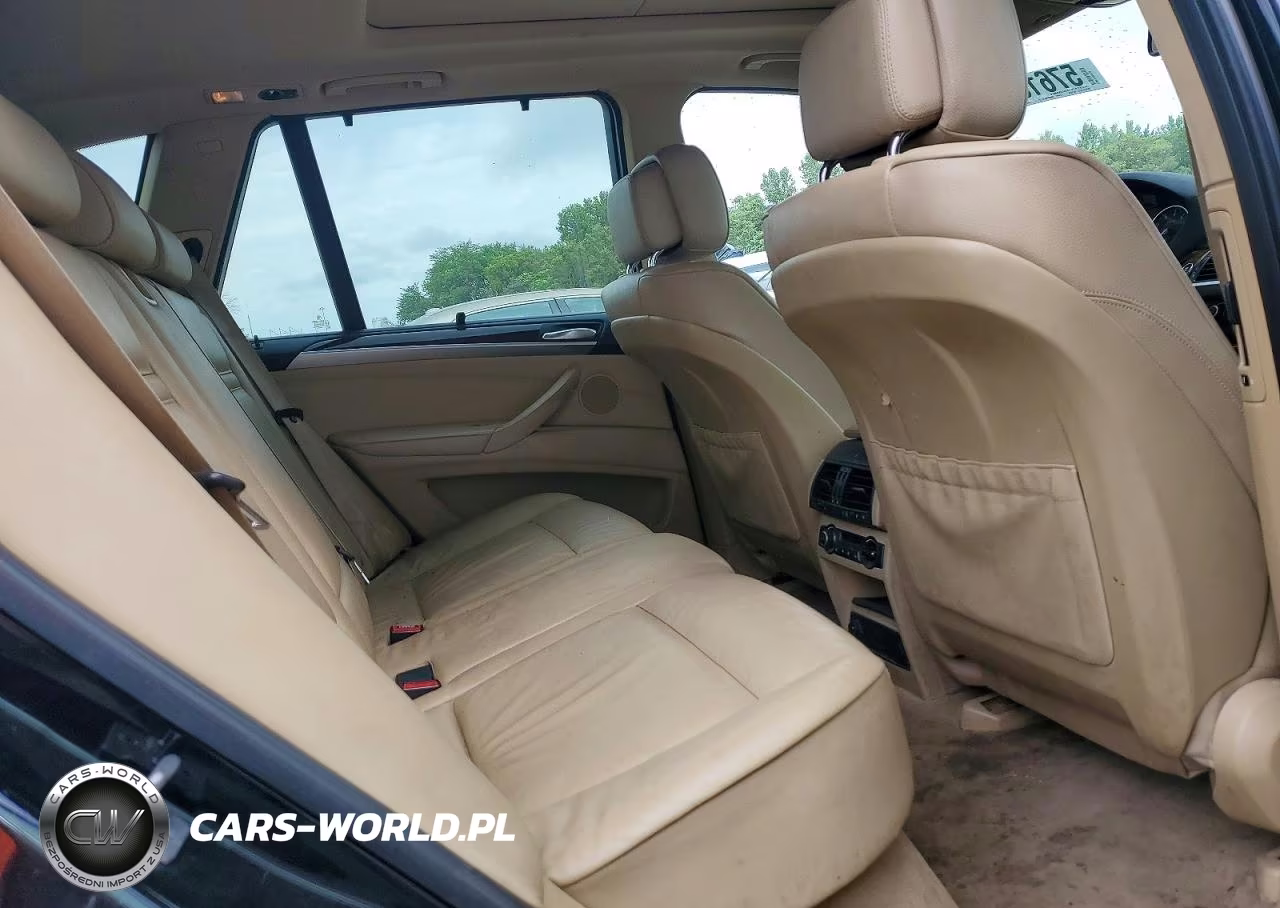 2013 BMW X5 xDrive35I VIN:5UXZV4C51D0B06925 - 11