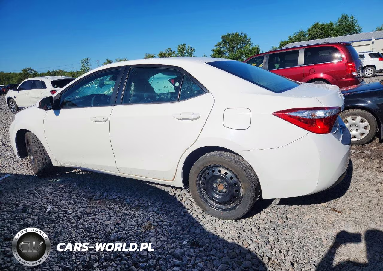 2015 Toyota Corolla Le VIN:5YFBURHE0FP245509 - 2