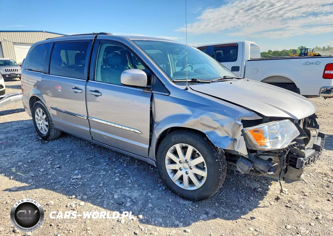 2016 Chrysler Town & Country Touring VIN:2C4RC1BG8GR205337 - 4