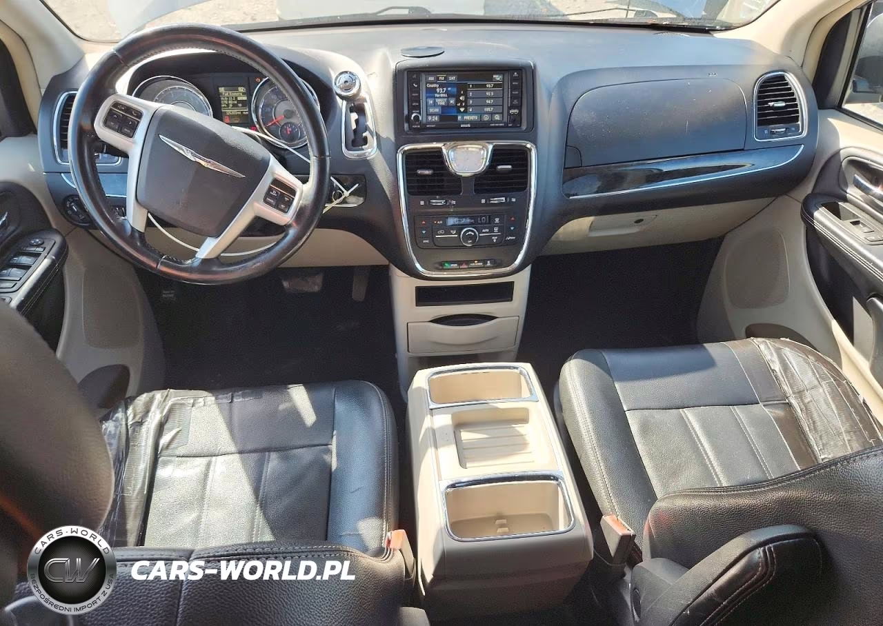 2016 Chrysler Town & Country Touring VIN:2C4RC1BG8GR205337 - 8