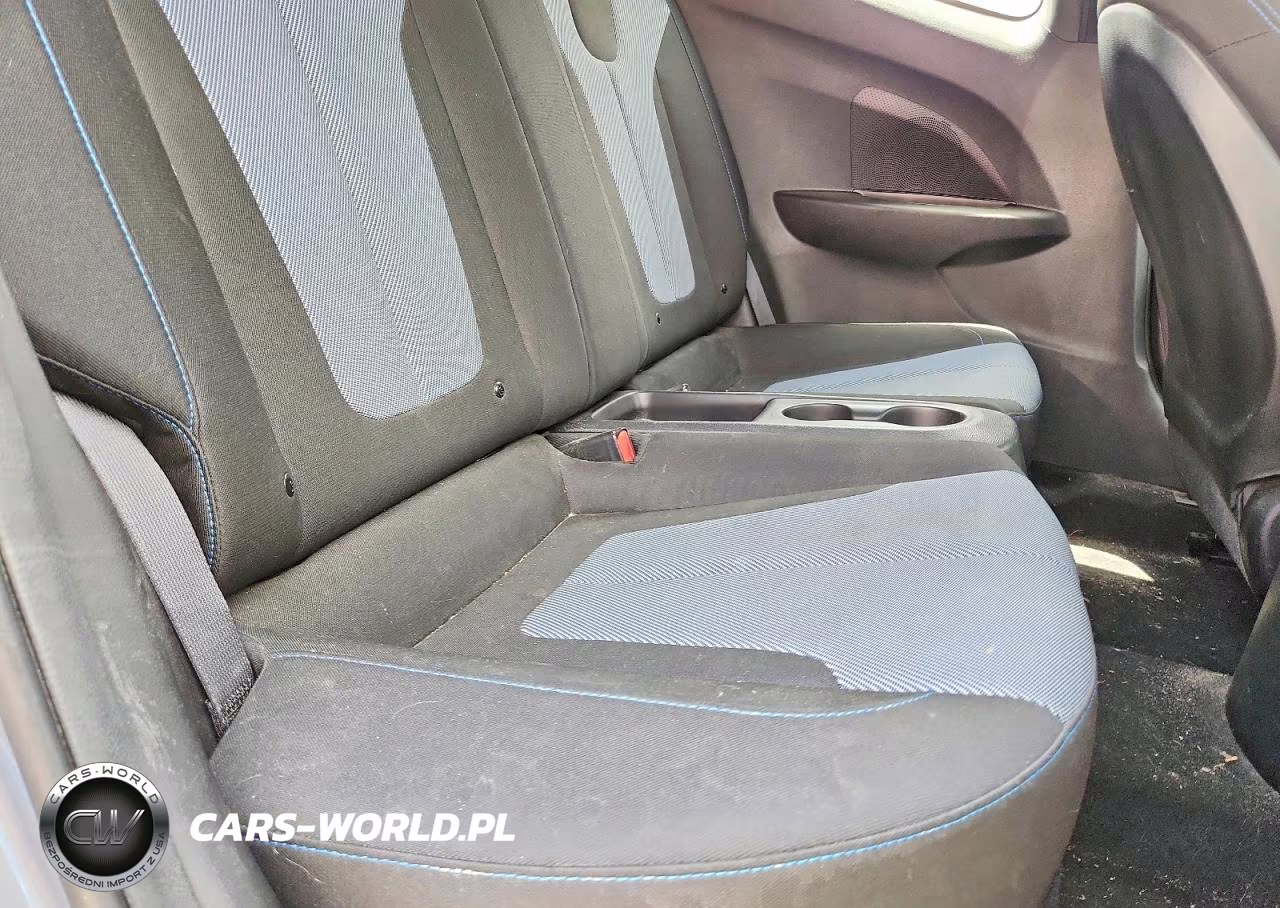 2019 Hyundai Veloster 2.0L VIN:KMHTG6AF3KU017669 - 10