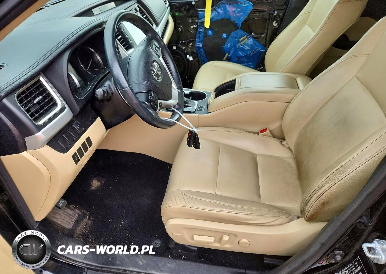 2016 Toyota Highlander Xle VIN:5TDJKRFH4GS311597 - 7