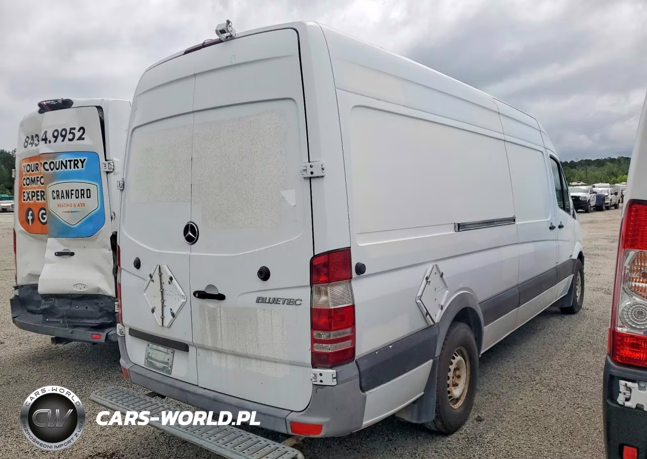 2012 Mercedes-Benz Sprinter 2500 VIN:WD3PE8CB7C5610328 - 3