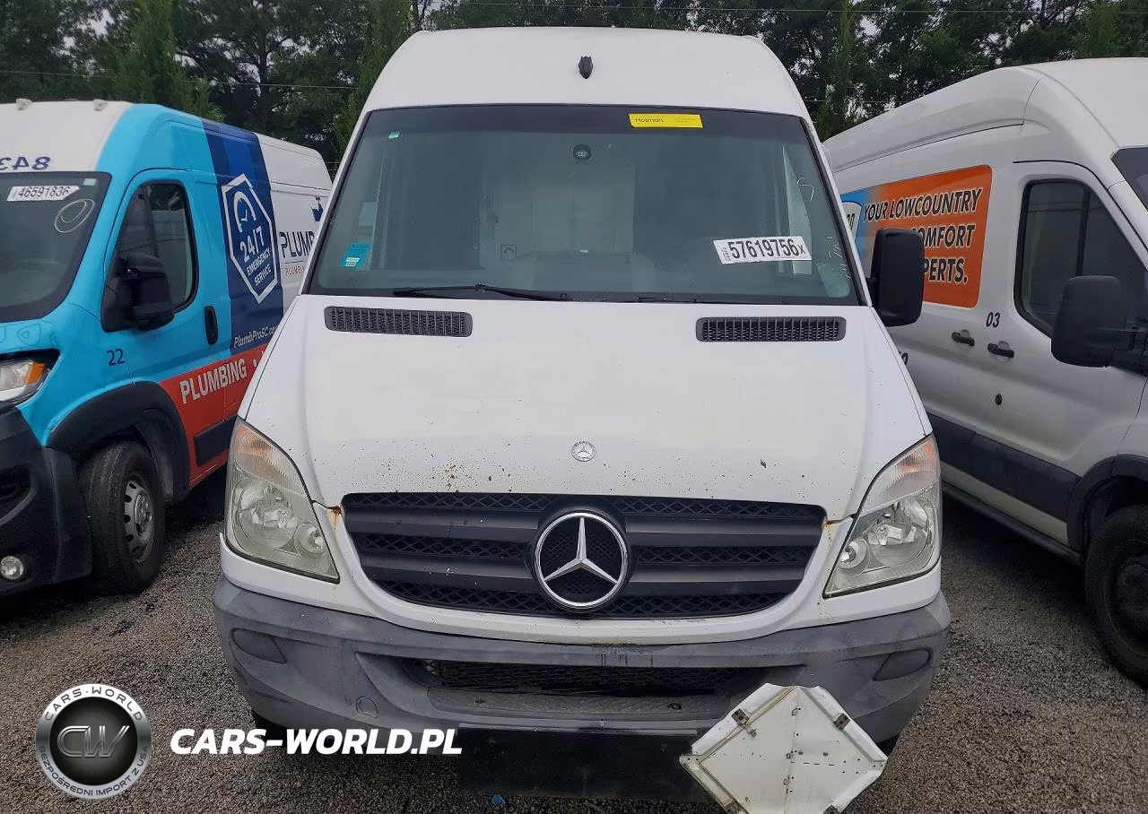 2012 Mercedes-Benz Sprinter 2500 VIN:WD3PE8CB7C5610328 - 5
