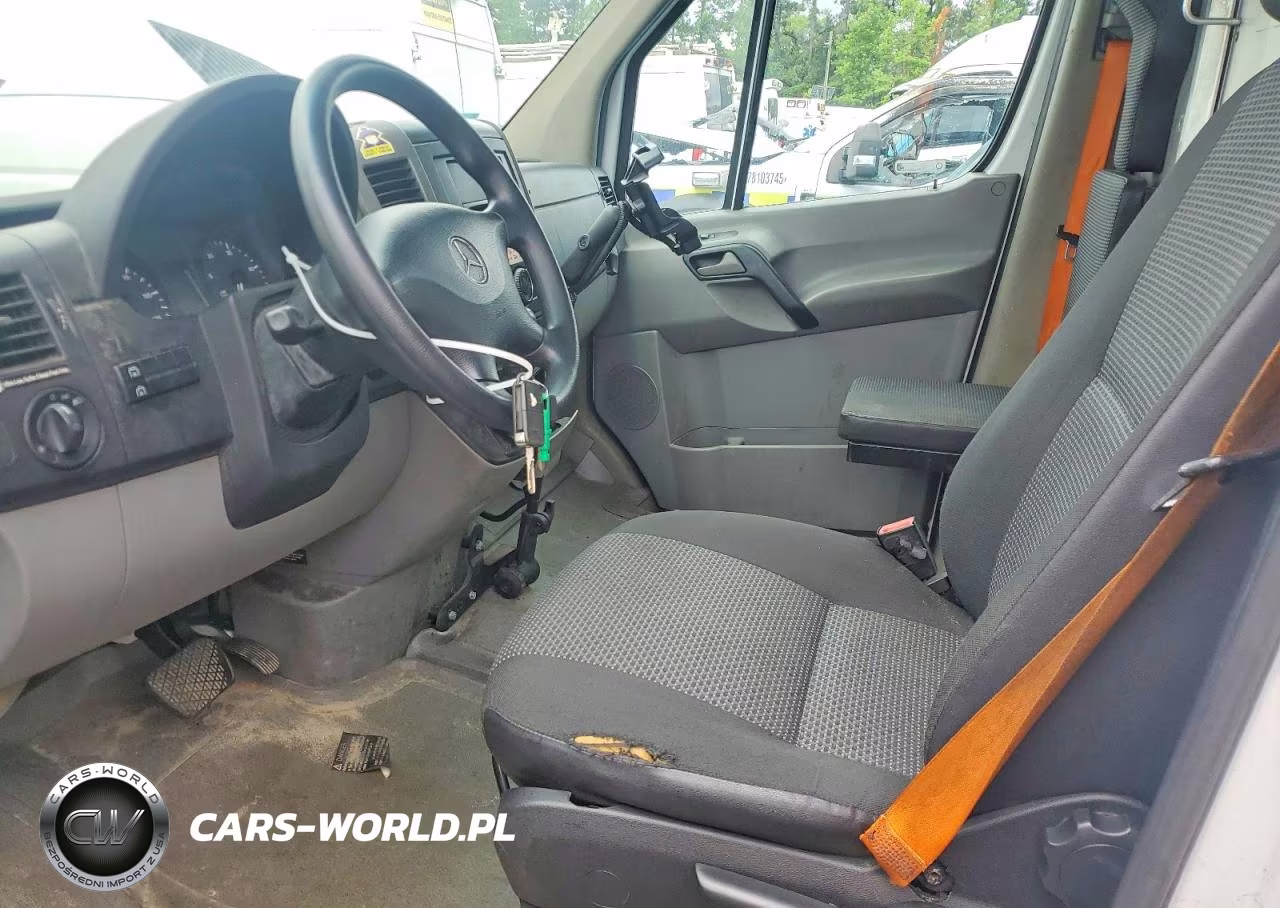 2012 Mercedes-Benz Sprinter 2500 VIN:WD3PE8CB7C5610328 - 7