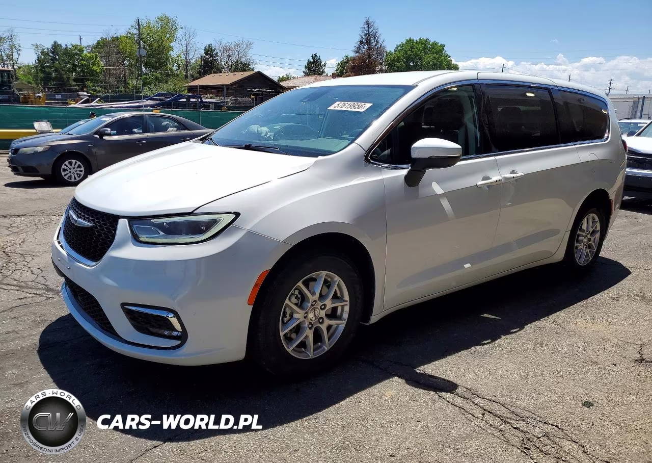 2023 Chrysler Pacifica Touring L – zdjęcie 1 z 13