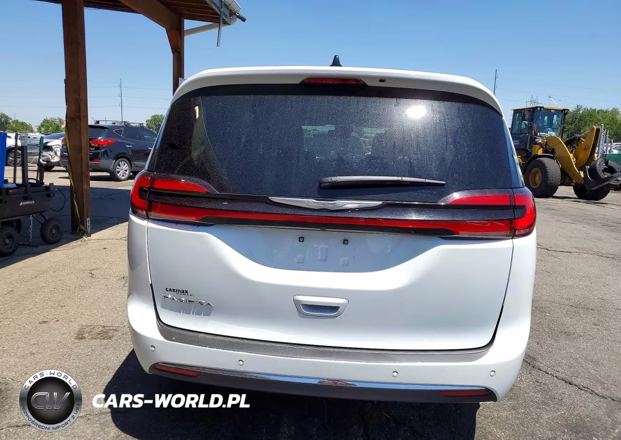 2023 Chrysler Pacifica Touring L VIN:2C4RC1BG2PR530596 - 6