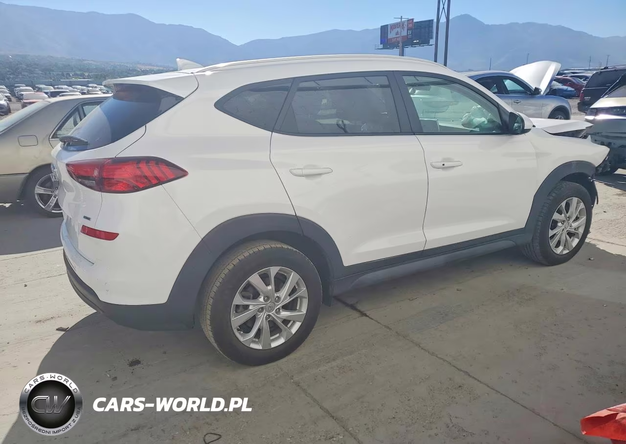 2019 Hyundai Tucson Value VIN:KM8J3CA4XKU034033 - 3