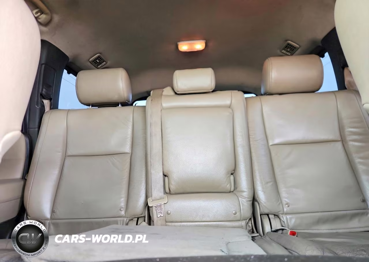 2008 Toyota Seqouia VIN:5TDZY68A18S007967 - 10