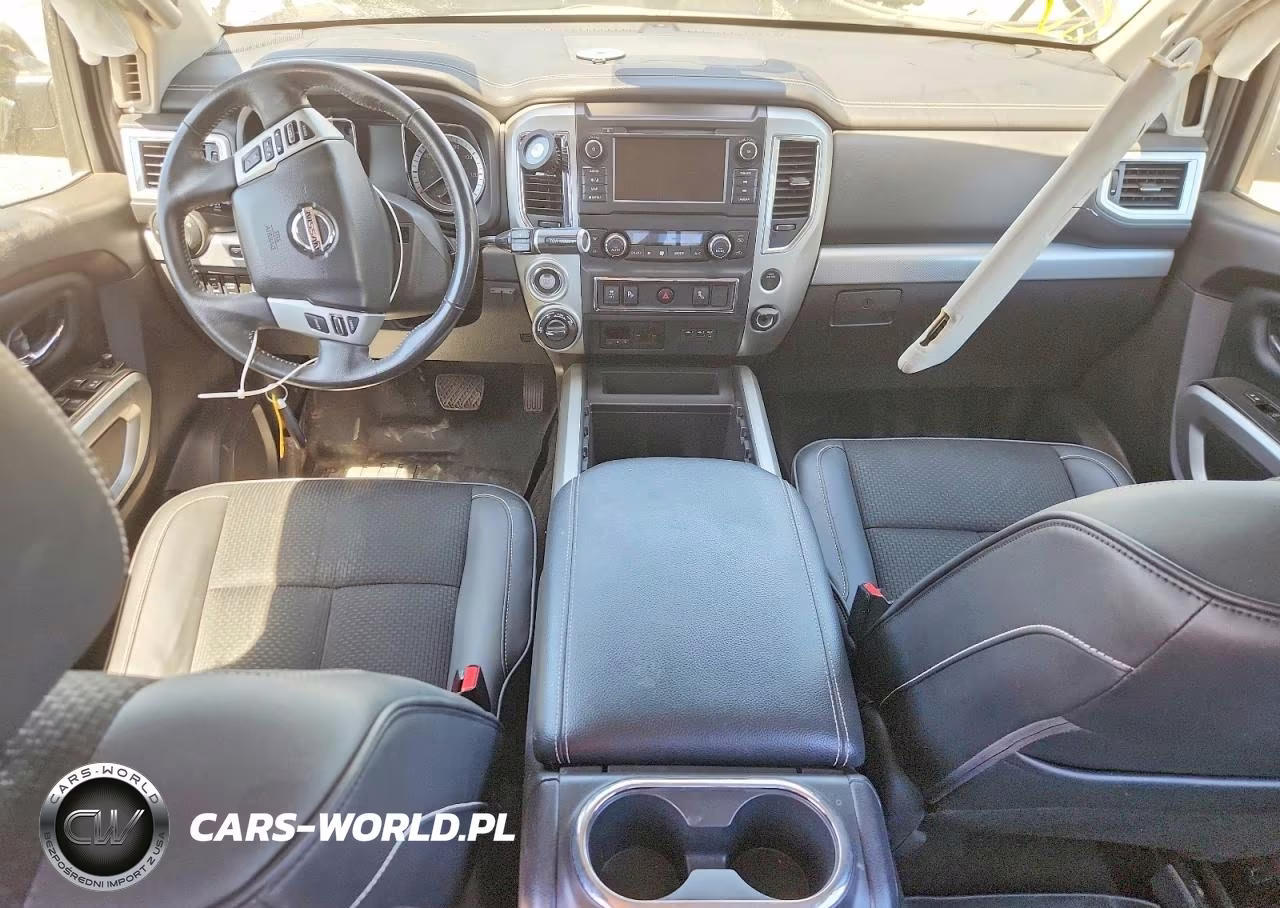 2019 Nissan Titan Pro-4X VIN:1N6AA1E54KN519809 - 8