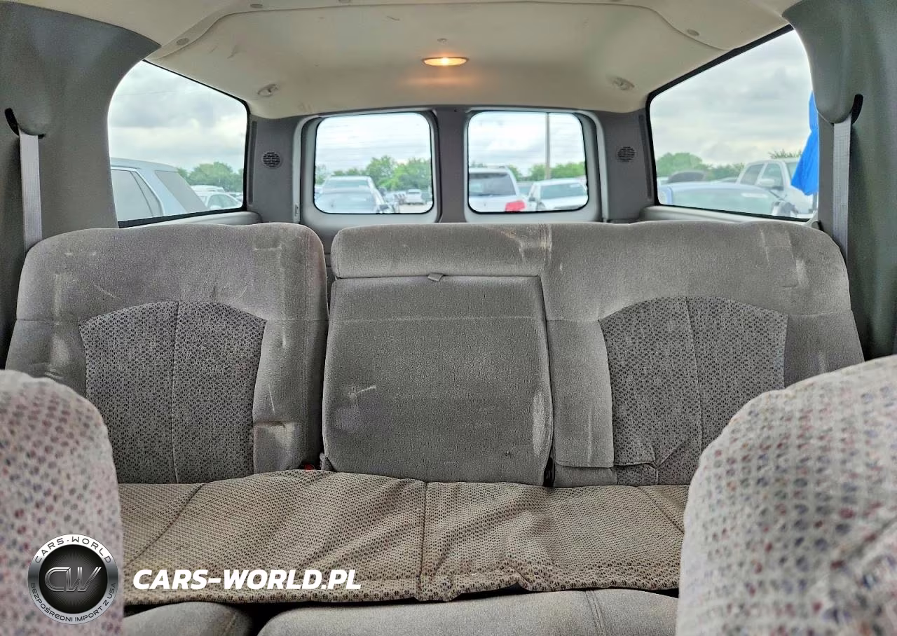 2001 Chevrolet Suburban K1500 VIN:3GNFK16T01G251102 - 10