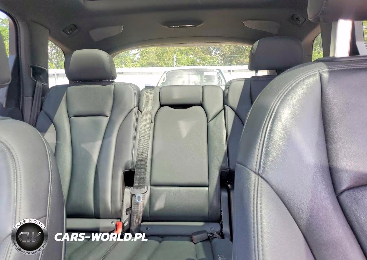 2020 Audi Q7 Premium Plus VIN:WA1LXAF76LD004841 - 10