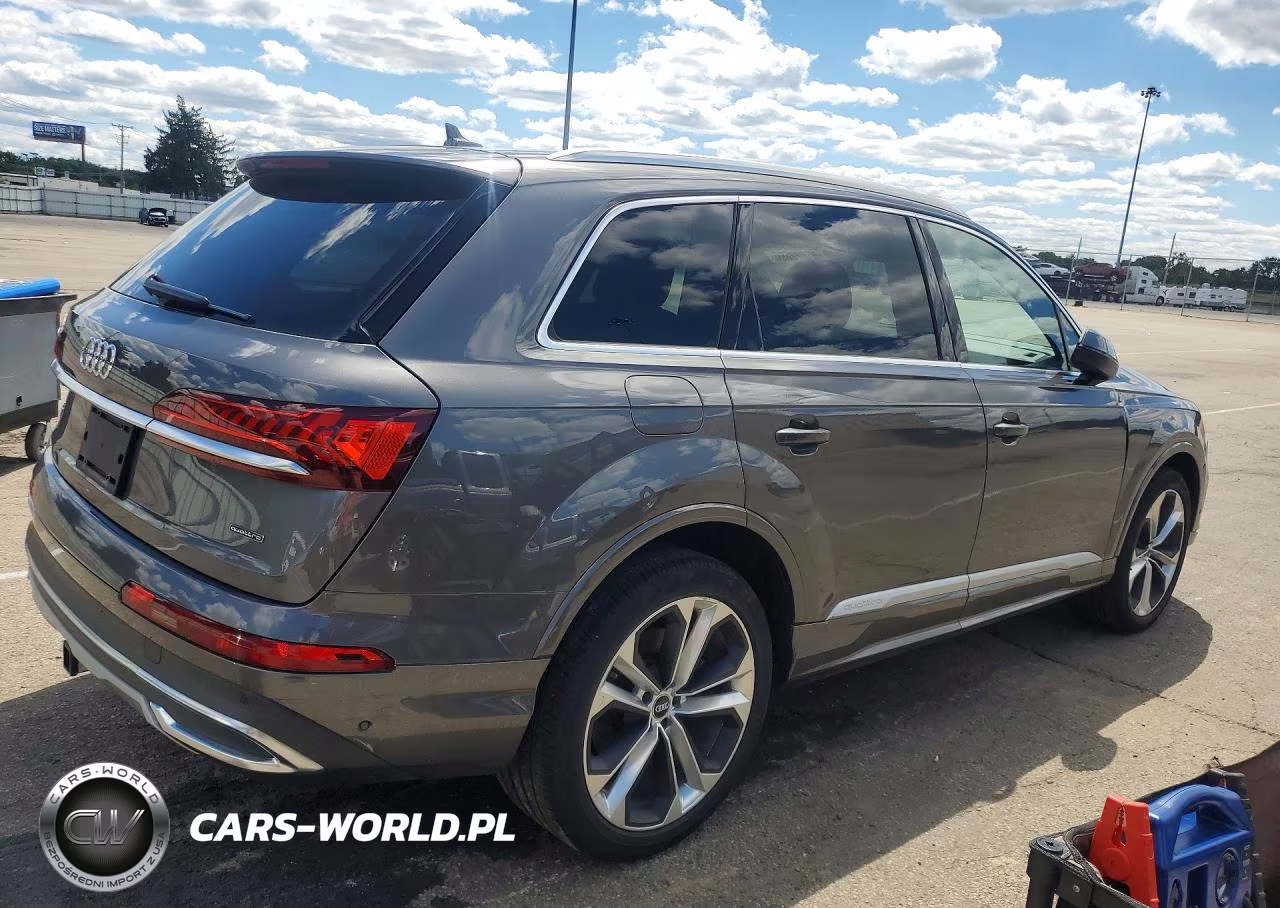 2020 Audi Q7 Premium Plus VIN:WA1LXAF76LD004841 - 3