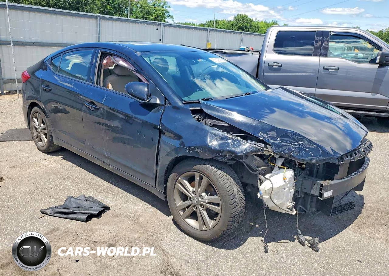 2018 Hyundai Elantra Value Edition VIN:5NPD84LF2JH222397 - 4