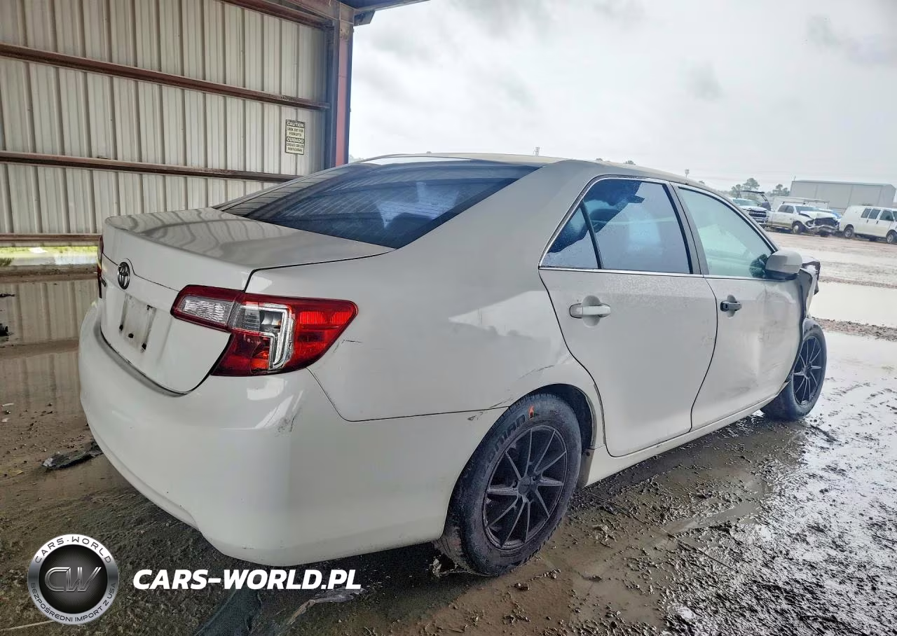 2012 Toyota Camry L VIN:4T4BF1FK6CR207562 - 3