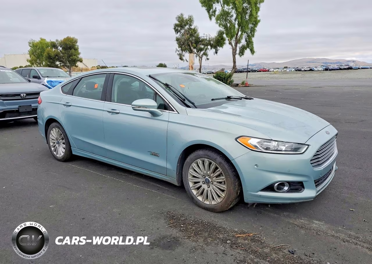 2014 Ford Fusion Titanium Phev VIN:3FA6P0SU9ER122505 - 4