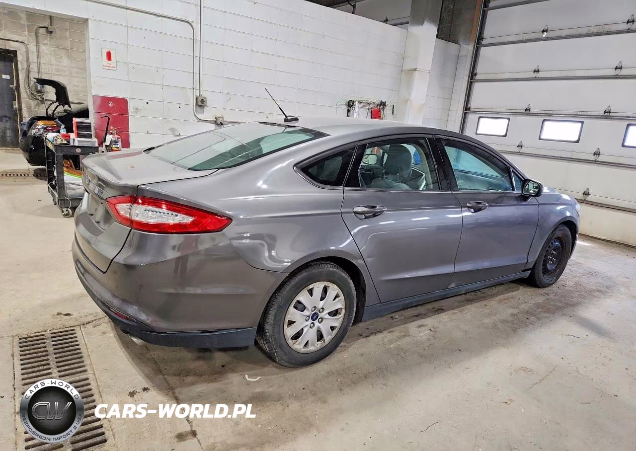 2013 Ford Fusion 4D VIN:3FA6P0G76DR125718 - 3