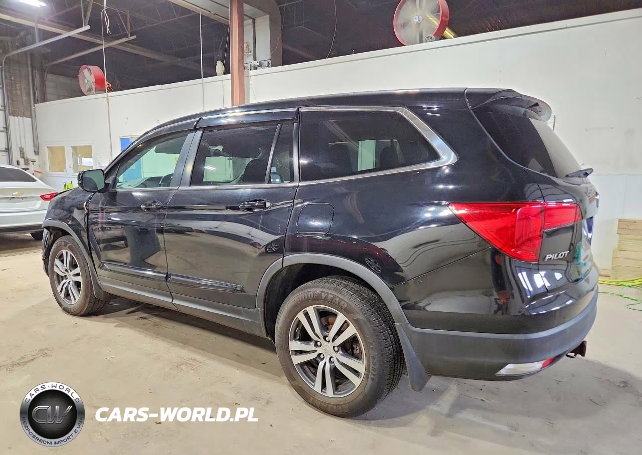 2017 Honda Pilot VIN:5FNYF6H52HB055891 - 2