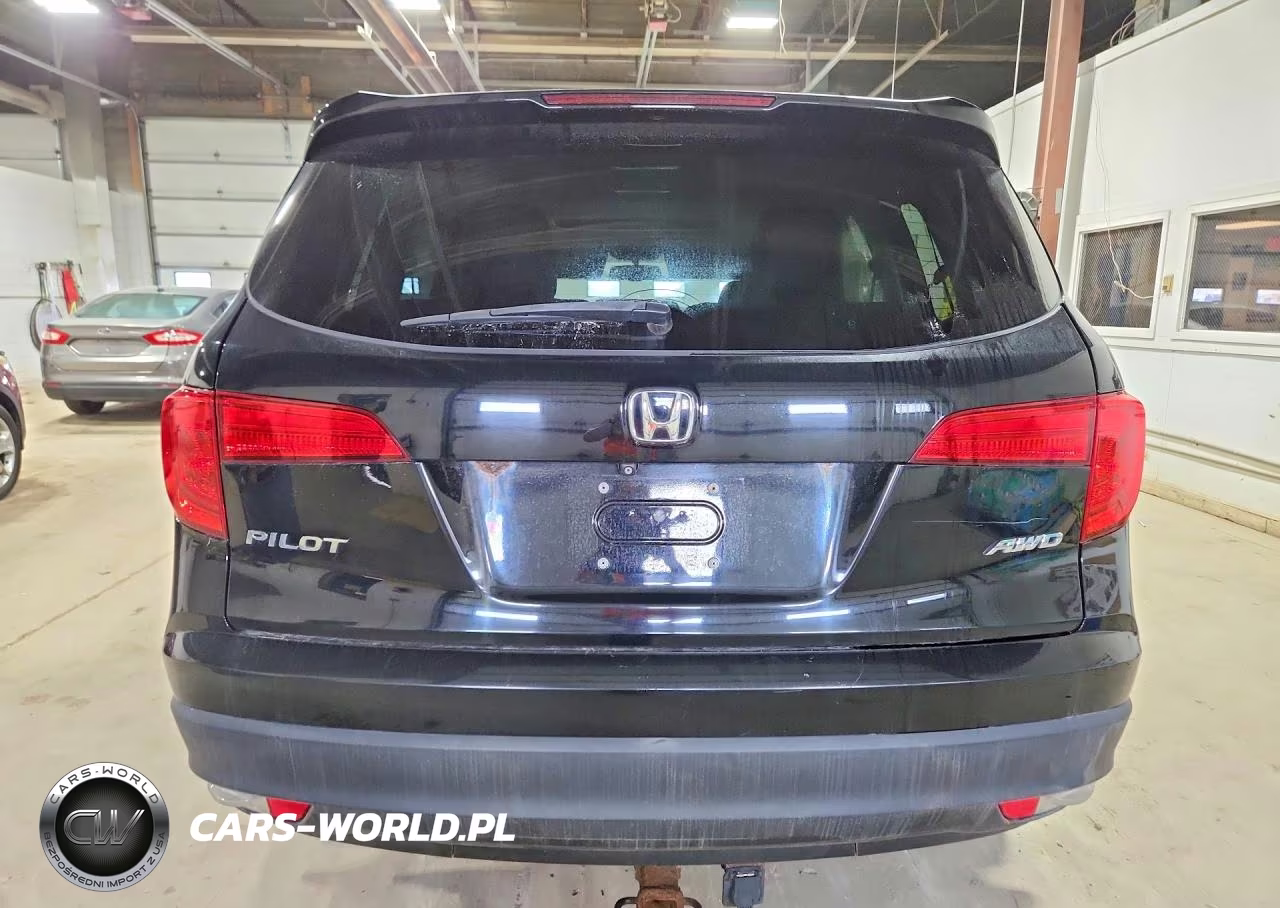 2017 Honda Pilot VIN:5FNYF6H52HB055891 - 6