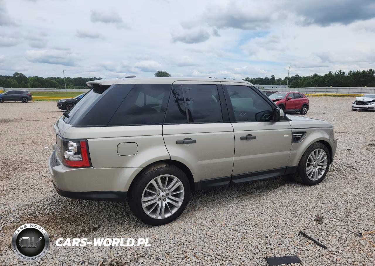 2011 Land Rover Range Rover Sport Lux VIN:SALSK2D46BA273879 - 3