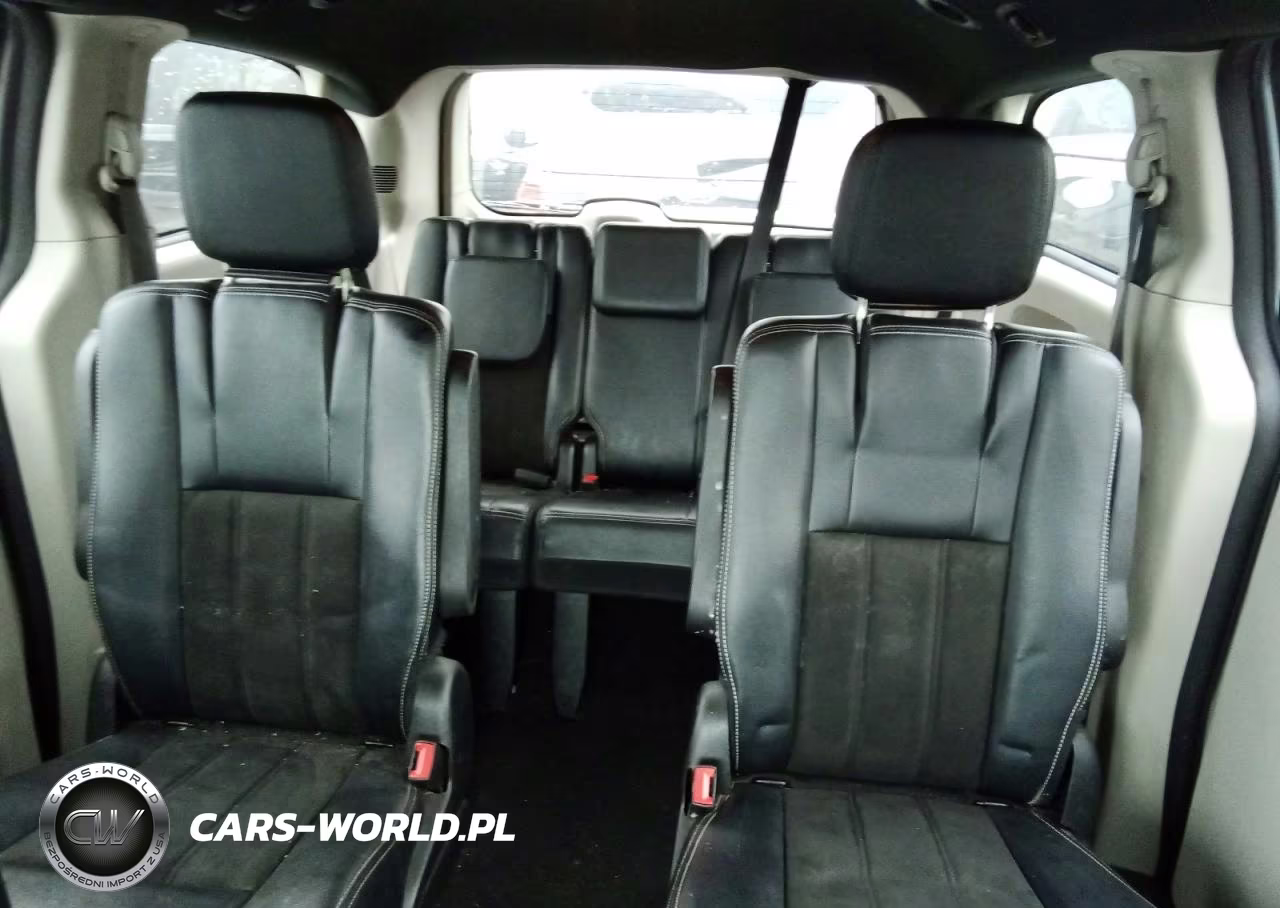 2019 Dodge Grand Caravan Sxt VIN:2C4RDGCG4KR677011 - 10