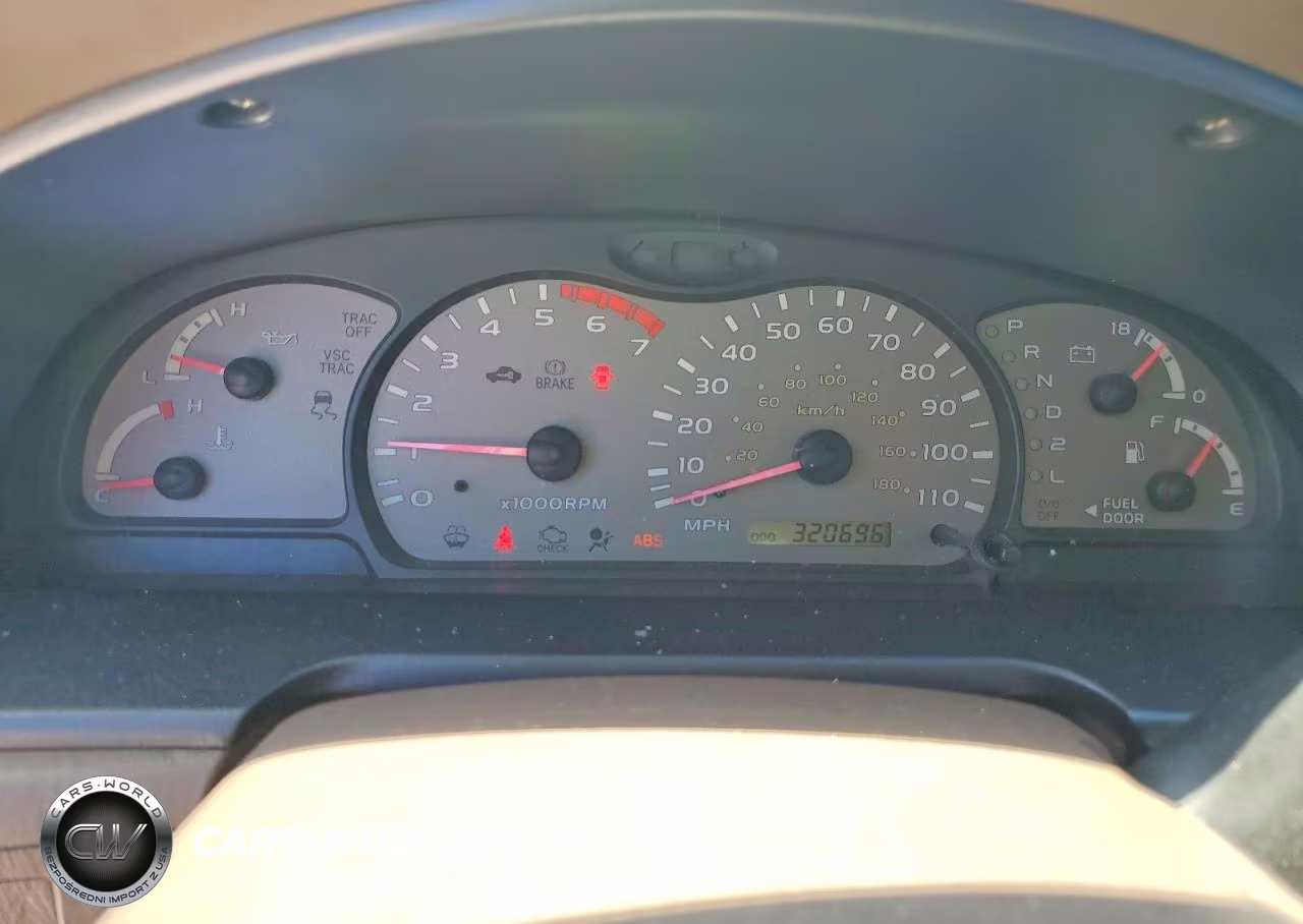 2003 Toyota Sequoia Sr5 VIN:5TDZT34A83S145131 - 9