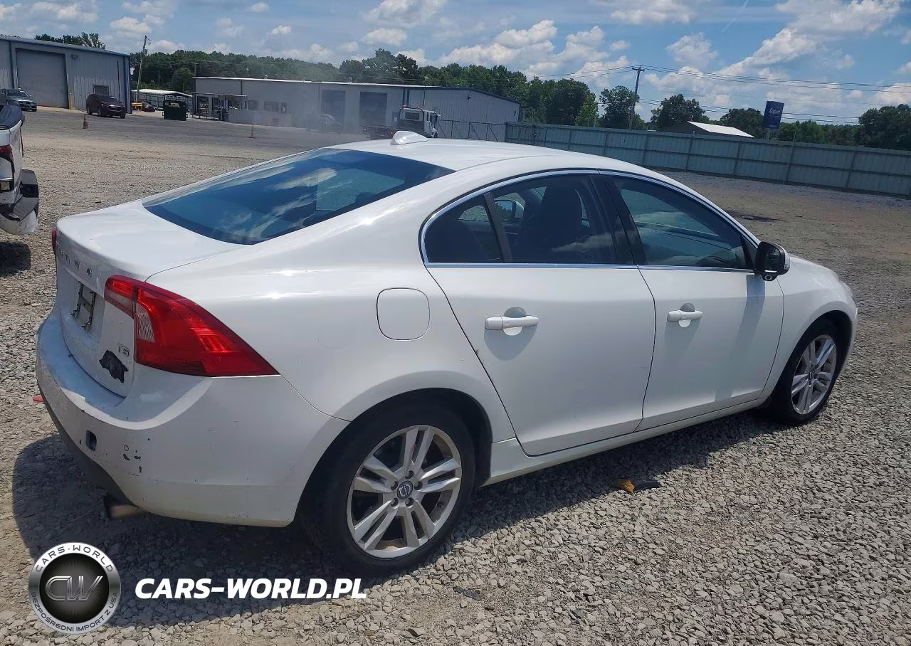 2013 Volvo S60 T5 VIN:YV1612FS2D2183496 - 3