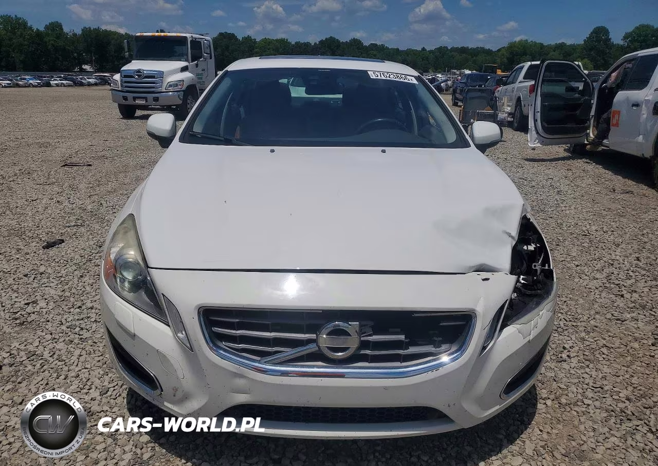 2013 Volvo S60 T5 VIN:YV1612FS2D2183496 - 5