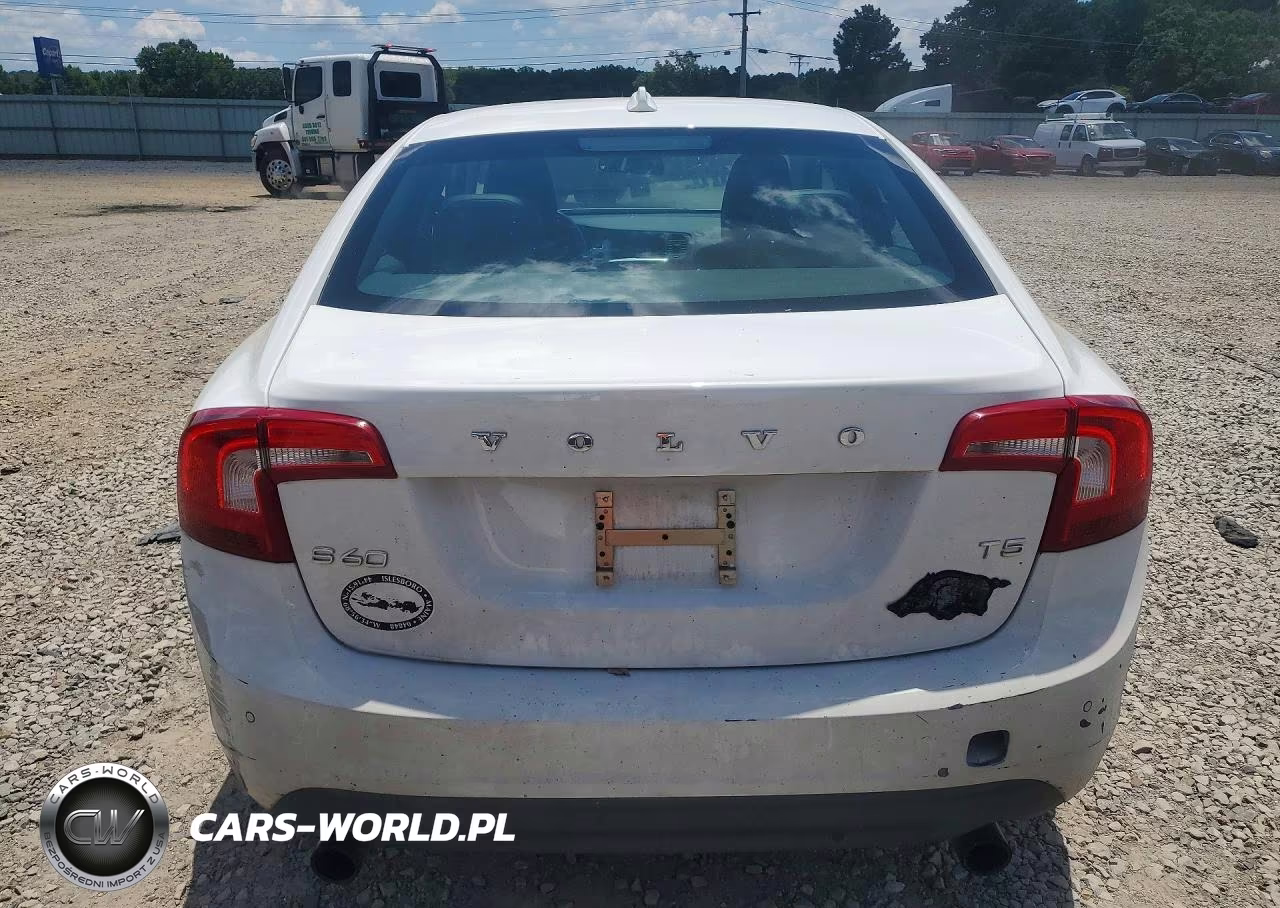 2013 Volvo S60 T5 VIN:YV1612FS2D2183496 - 6