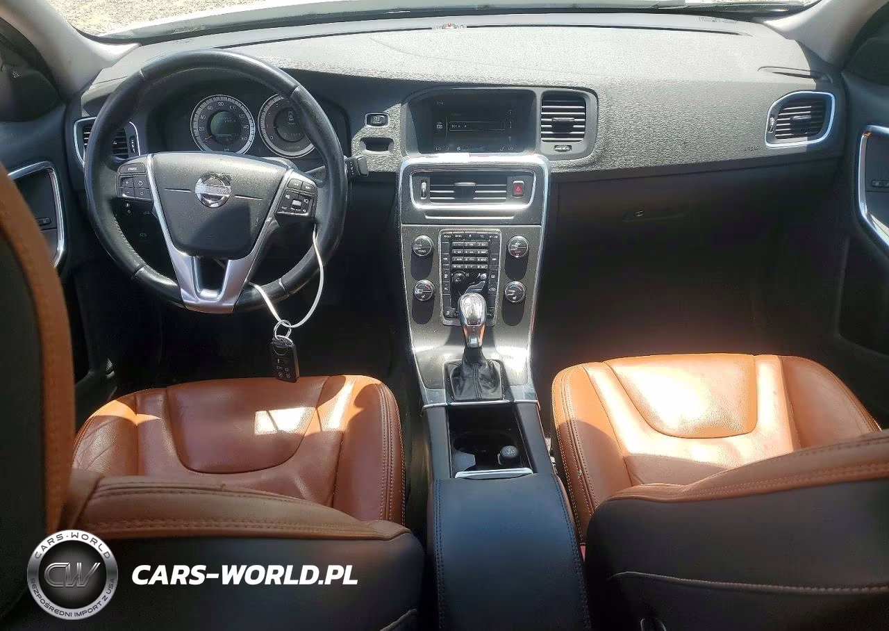 2013 Volvo S60 T5 VIN:YV1612FS2D2183496 - 8