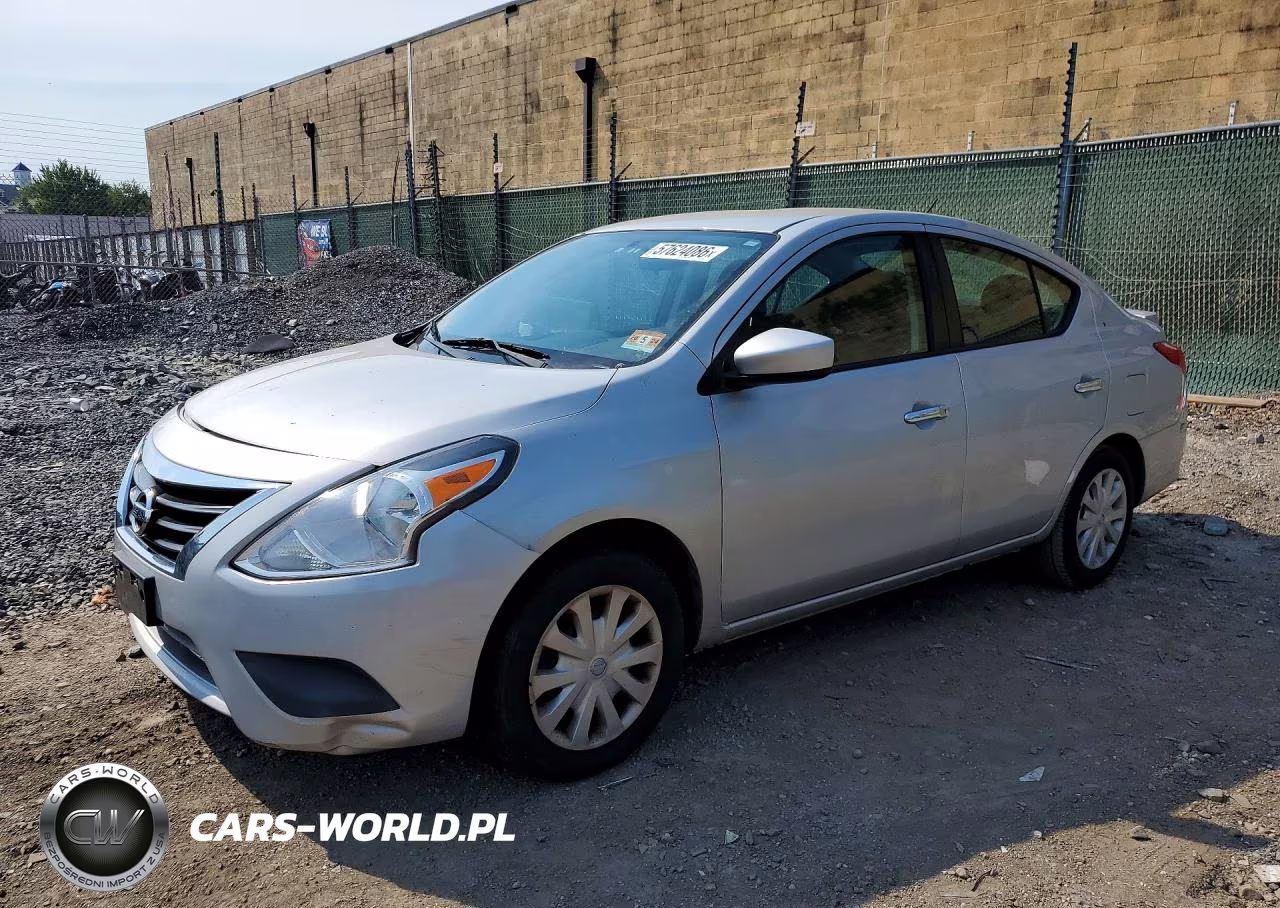 2017 Nissan Versa 1.6 Sv